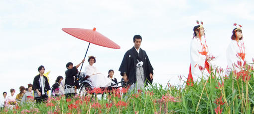 半田「童話の村 秋まつり」